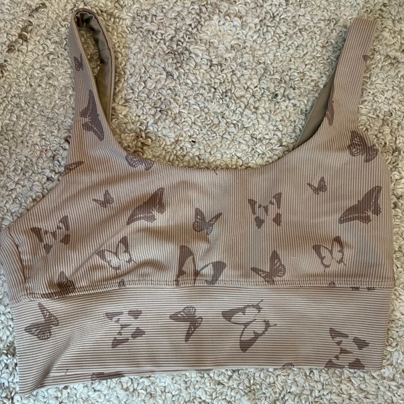 Beach Riot Sports  Bra and matching leggings. - Picture 2 of 3